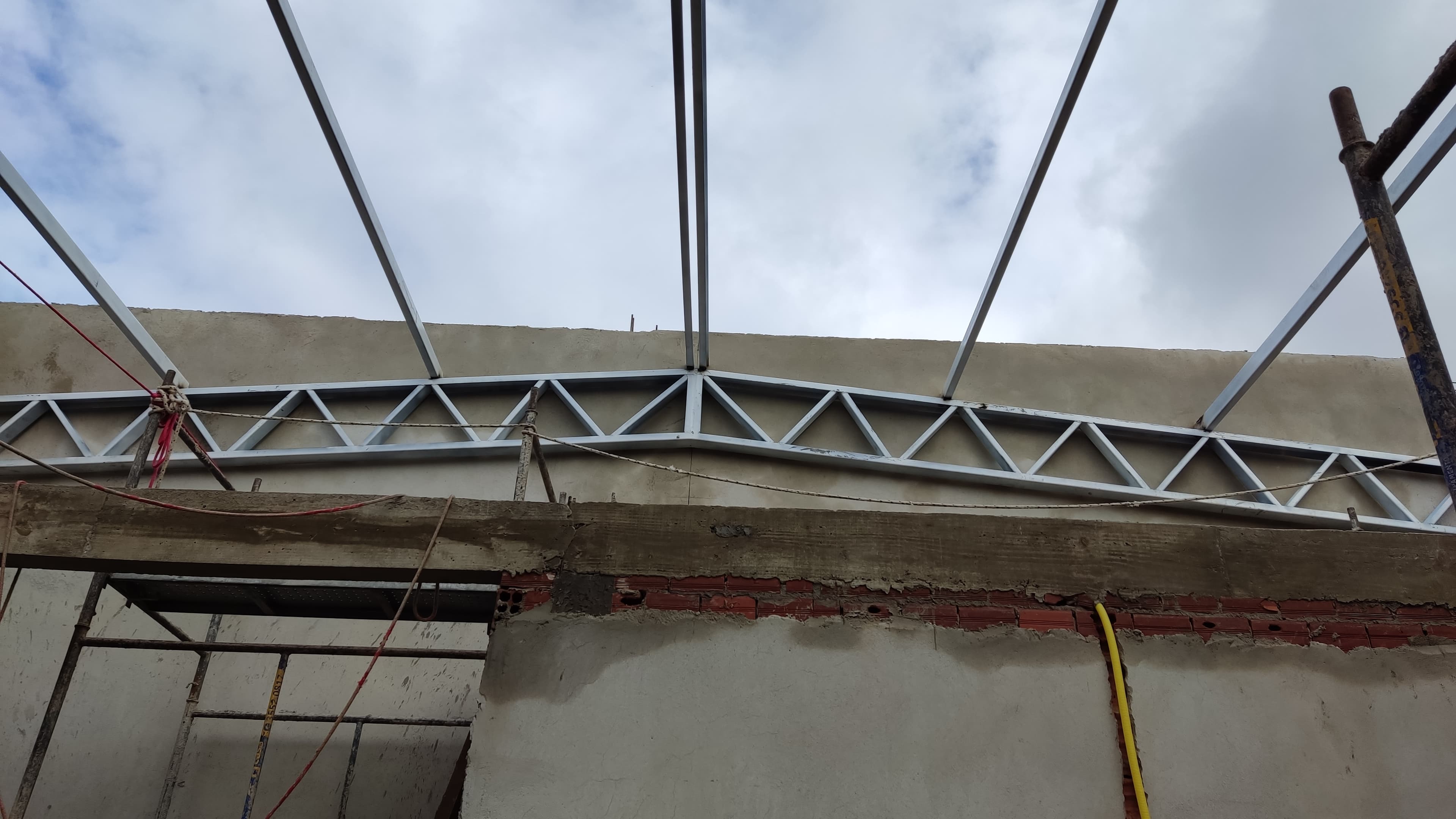 Manutenção Preventiva em Galpões Metálicos: Quando e Como Fazer?